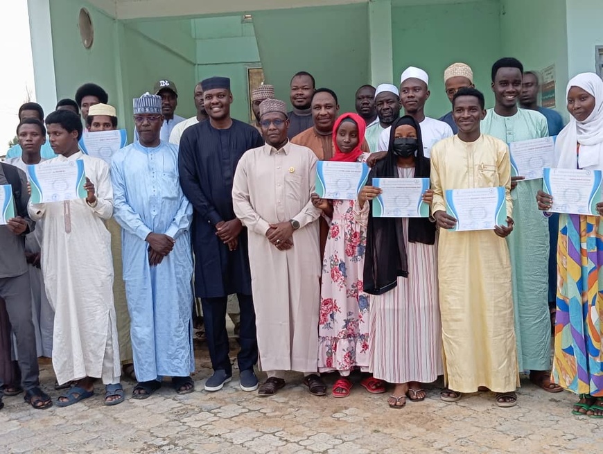 Tchad : la Commune du 4ᵉ arrondissement et l’ISESCO clôturent une formation en TIC pour les élèves majors Tchad : la Commune du 4ᵉ arrondissement et l’ISESCO clôturent une formation en TIC pour les élèves majors