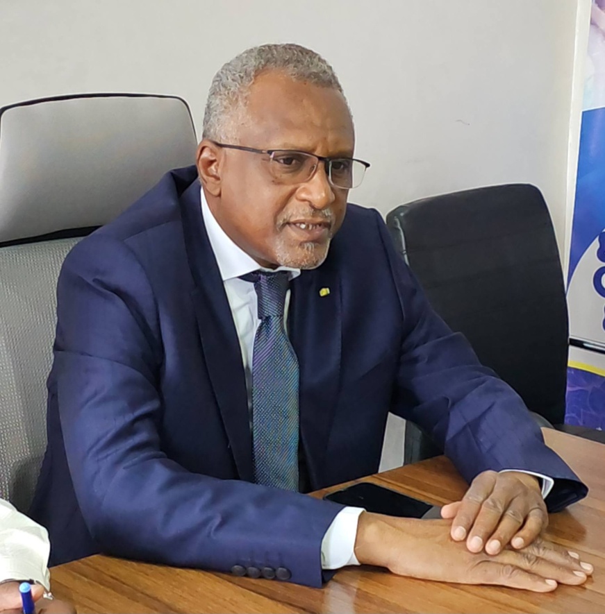 Tchad : le ministre de l’Education nationale reçoit le bureau exécutif national du SET Tchad : le ministre de l’Education nationale reçoit le bureau exécutif national du SET