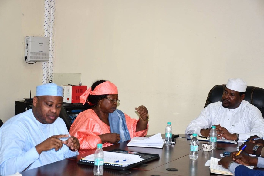 Tchad : réunion d’évaluation avec les maires sur la situation de la ville de N’Djamena Tchad : réunion d’évaluation avec les maires sur la situation de la ville de N’Djamena