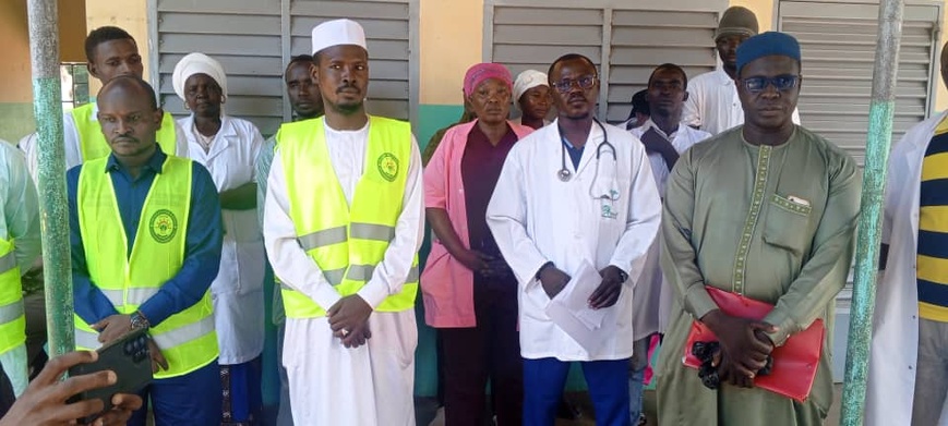 Tchad : La Ligue des Anciens Élèves du Lycée Ouhoud fait un don à l'Hôpital de Moundou Tchad : La Ligue des Anciens Élèves du Lycée Ouhoud fait un don à l'Hôpital de Moundou