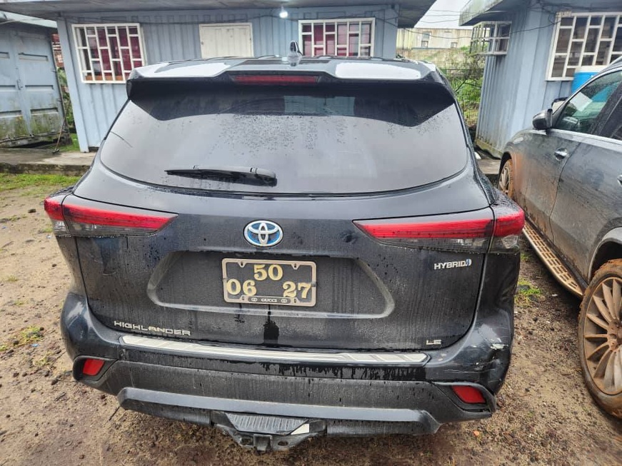 Cameroun : La douane saisit 6 véhicules de contrebande à Douala