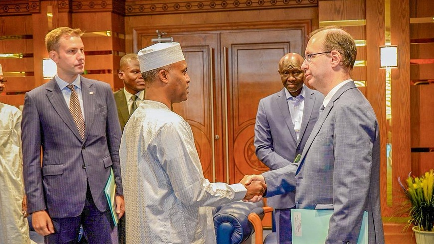 Tchad-France : le ministre d’Etat Abdoulaye Sabre Fadoul reçoit un parlementaire français