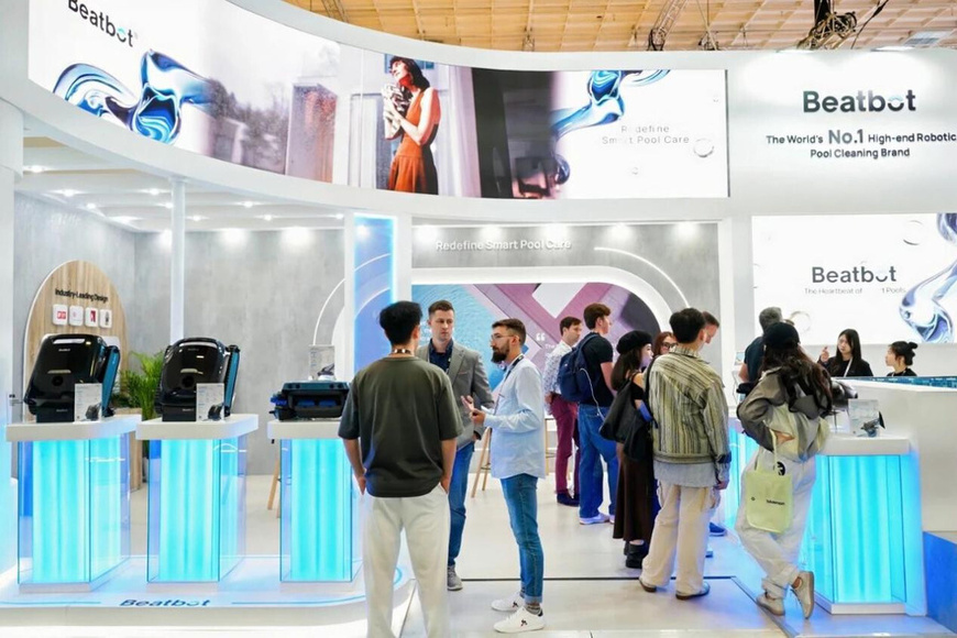 Photo shows the exhibition booth of Beatbot, another Suzhou-based firm focused on robotic solutions for pool cleaning, at the IFA 2025 in Berlin, Germany. (Photo provided by Beatbot)