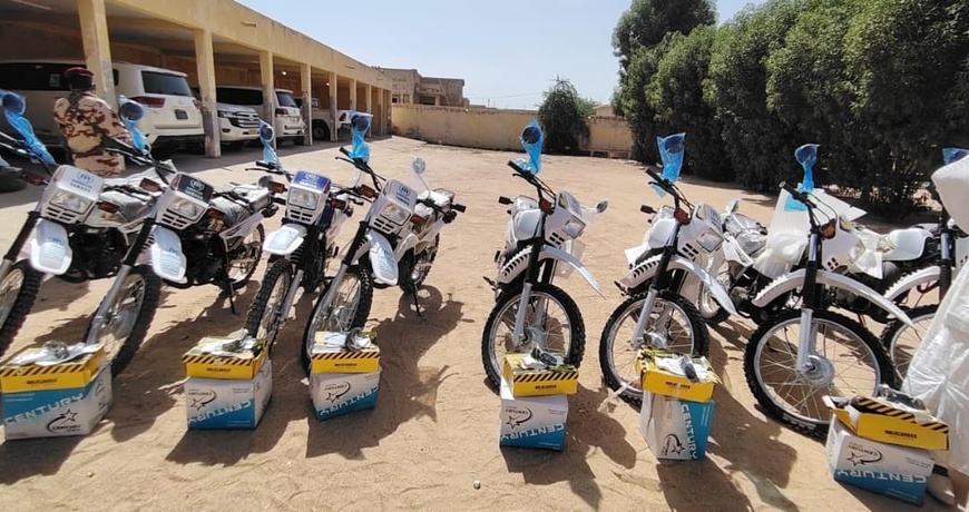 Tchad : à Abéché, le HCR dote les forces de sécurité du Ouaddaï de dix motos