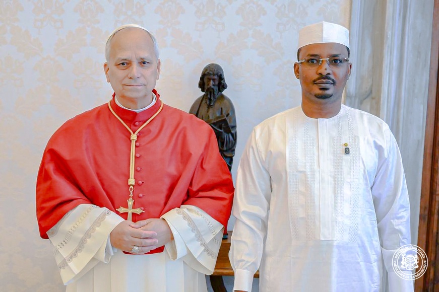 Vatican : Le président Tchadien rencontre pour la première fois le Pape Vatican : Le président Tchadien rencontre pour la première fois le Pape