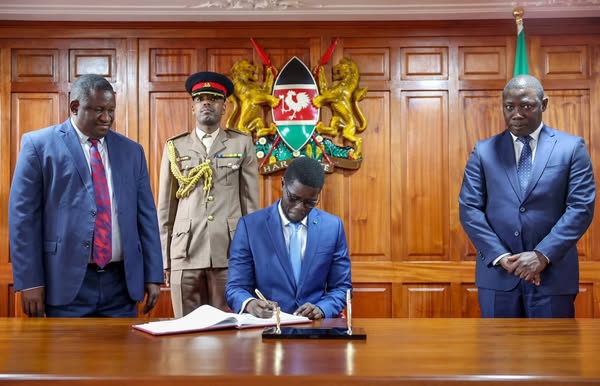 Sénégal - Kenya : Le Président Bassirou Diomaye Faye arrive à Nairobi pour une visite officielle