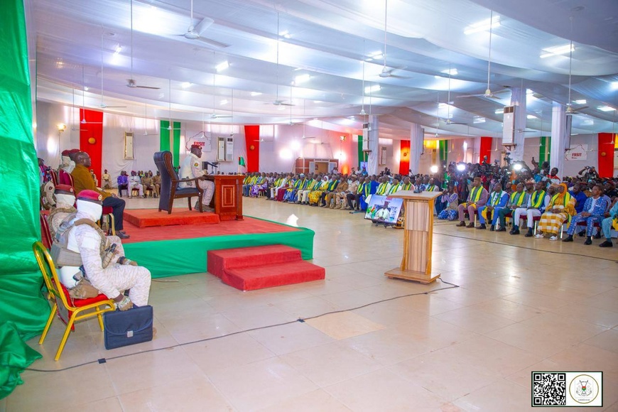 Burkina : le président du Faso interpelle les chercheurs sur leurs devoirs Burkina : le président du Faso interpelle les chercheurs sur leurs devoirs