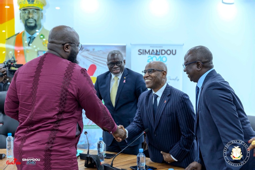 Guinée : signature des pactes d'actionnaires concernant les sociétés de transport maritime du minerai de fer du projet Guinée : signature des pactes d'actionnaires concernant les sociétés de transport maritime du minerai de fer du projet