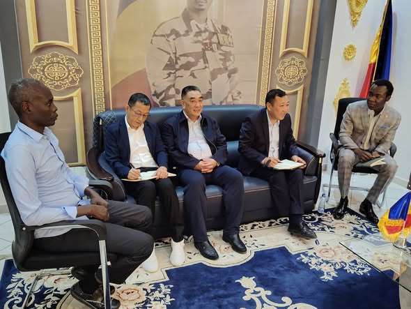 Tchad : Le ministre de l’Aménagement du Territoire reçoit en audience SAND GROUP