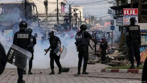 Cameroun : Tensions post-électorales – Quatre morts à Douala, le Gouverneur du Littoral appelle au calme