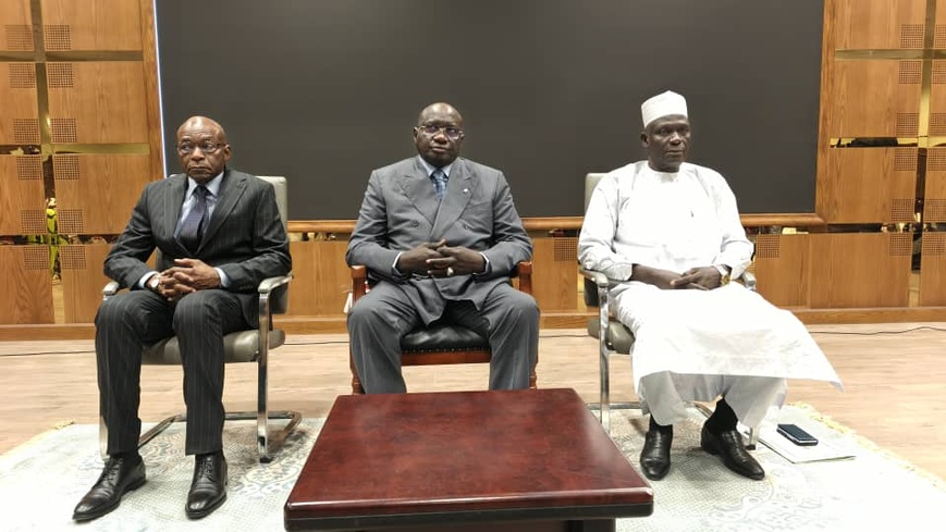 Tchad : La Médiature de la République présente son rapport sur les communications électroniques Tchad : La Médiature de la République présente son rapport sur les communications électroniques