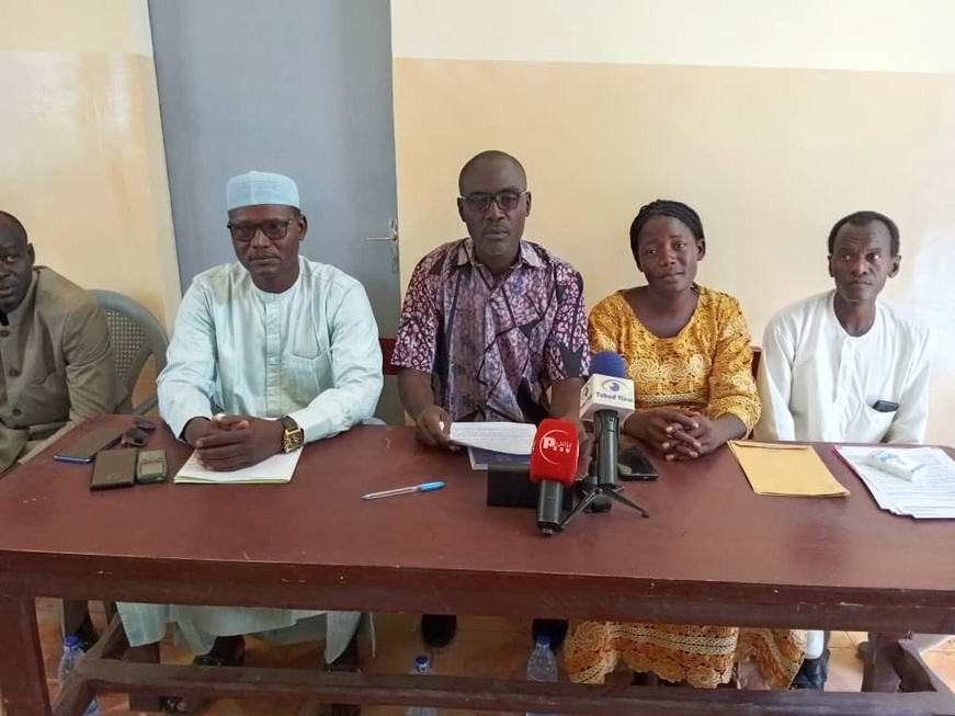 Tchad : les agents pénitentiaires tchadiens donnent dix jours au gouvernement : « Neuf ans d’injustice, ça suffit » ! Tchad : les agents pénitentiaires tchadiens donnent dix jours au gouvernement : « Neuf ans d’injustice, ça suffit » !