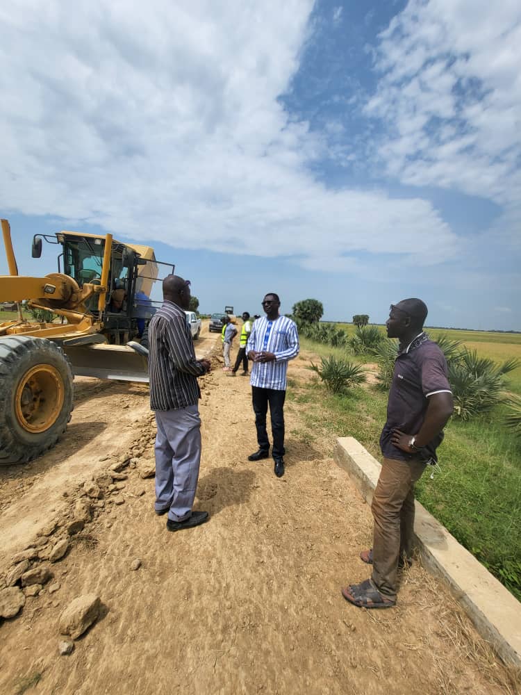 Tchad : Le Président du Conseil Provincial de la Tandjilé constate la reprise des travaux de la route Laï–Djoumane