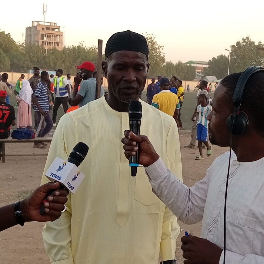 MIDDALLAL DJAMAL alias ÉKKÉ : Un parcours fulgurant et une chute brutale en Ligue de N'Djaména MIDDALLAL DJAMAL alias ÉKKÉ : Un parcours fulgurant et une chute brutale en Ligue de N'Djaména