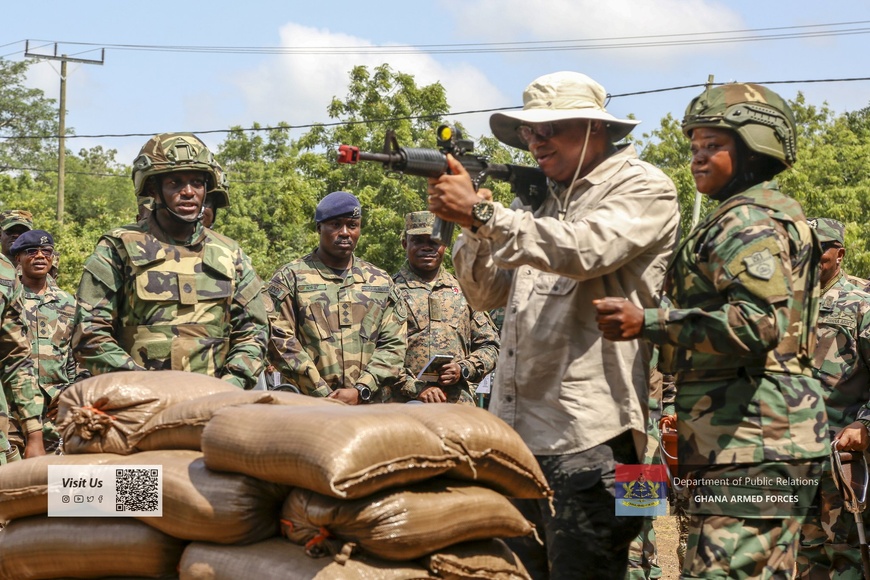 Ghana : Les Forces Armées Ghanéennes démontrent leur puissance de feu et leur interopérabilité