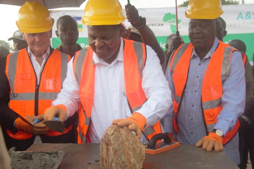 RCA : Le Président Touadéra lance la construction du siège de Trans African Railways System LTD à Pani