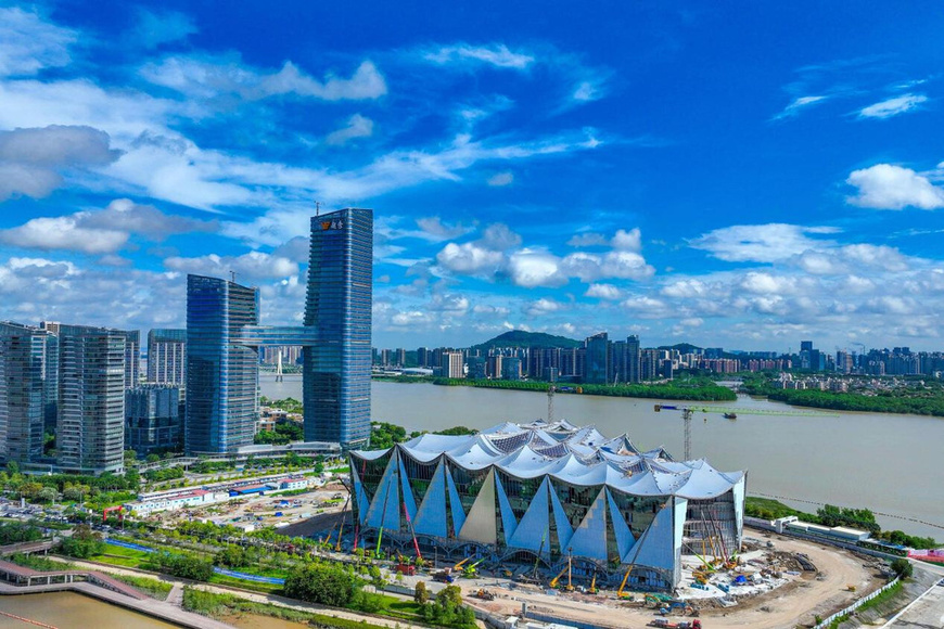 Photo taken on June 30 shows the permanent venue of the Greater Bay Area Science Forum under construction. (Photo/Liu Wei)