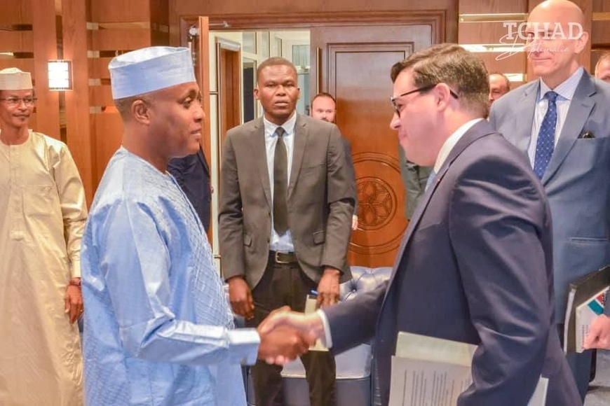 Tchad/États-Unis : le ministre d’État chargé des Affaires étrangères reçoit une délégation américaine Tchad/États-Unis : le ministre d’État chargé des Affaires étrangères reçoit une délégation américaine