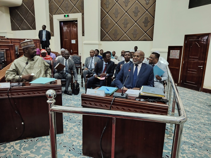 Tchad : Le Ministre de l'Aménagement du Territoire interpellé à l’Assemblée Nationale sur la question de la digue Tchad : Le Ministre de l'Aménagement du Territoire interpellé à l’Assemblée Nationale sur la question de la digue