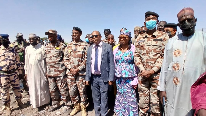 Tchad : La Police nationale incinère une importante quantité de produits prohibés Tchad : La Police nationale incinère une importante quantité de produits prohibés