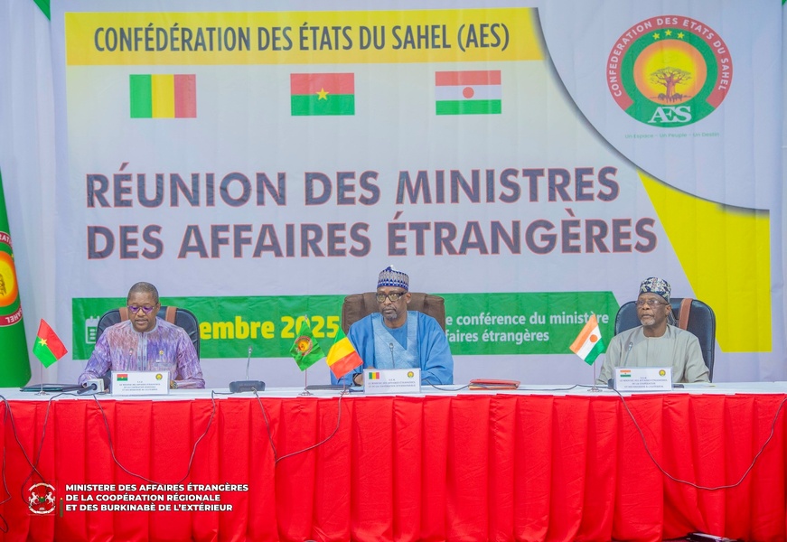Burkina : les ministres des Affaires étrangères préparent le Sommet des chefs d’Etat de l’AES Burkina : les ministres des Affaires étrangères préparent le Sommet des chefs d’Etat de l’AES