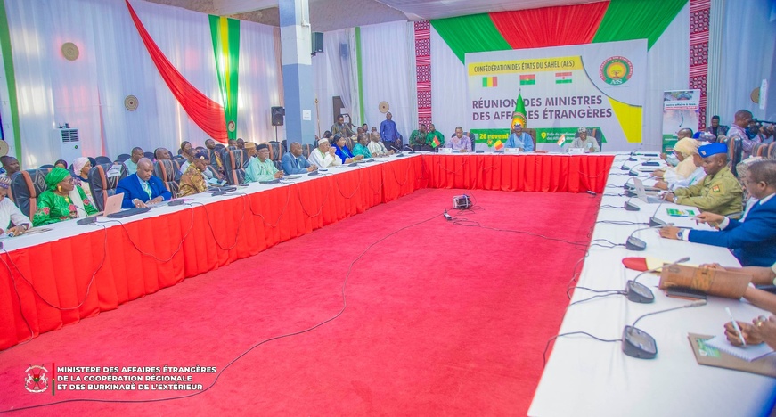Burkina : les ministres des Affaires étrangères préparent le Sommet des chefs d’Etat de l’AES