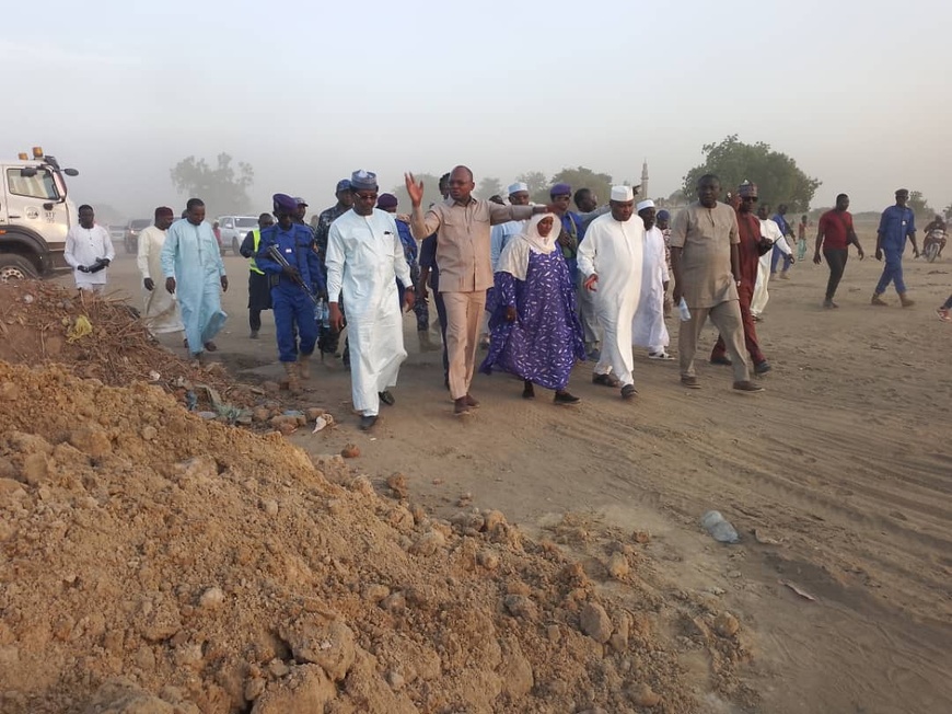 N’Djamena : Un nouveau parking pour gros porteurs en préparation à Ngueli pour désengorger la circulation N’Djamena : Un nouveau parking pour gros porteurs en préparation à Ngueli pour désengorger la circulation
