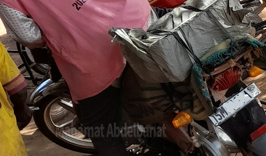 Am-Timan : Interdiction des tapis sur motos pour renforcer la sécurité routière Am-Timan : Interdiction des tapis sur motos pour renforcer la sécurité routière