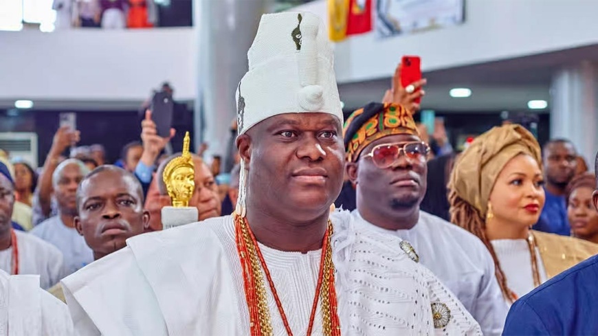 Ooni d'Ife, Adeyeye Enitan Ogunwusi lors de la célébration. Photo : gardien.ng Ooni d'Ife, Adeyeye Enitan Ogunwusi lors de la célébration. Photo : gardien.ng