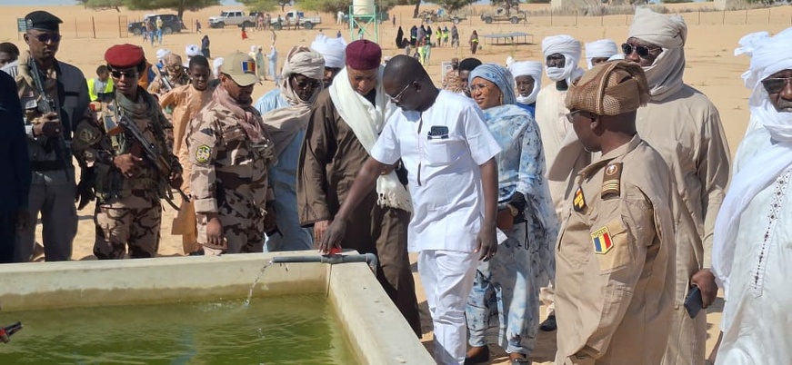 Tchad : visite des autorités provinciales du site de reboisement de Barra Tchad : visite des autorités provinciales du site de reboisement de Barra