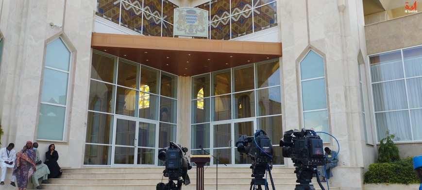 Tchad : La Présidence dénonce des campagnes de désinformation visant les institutions et les FDS
