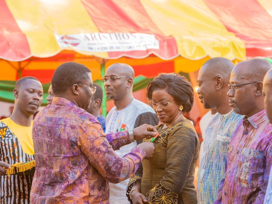 Burkina : 87 acteurs décorés au ministère des Affaires étrangères Burkina : 87 acteurs décorés au ministère des Affaires étrangères