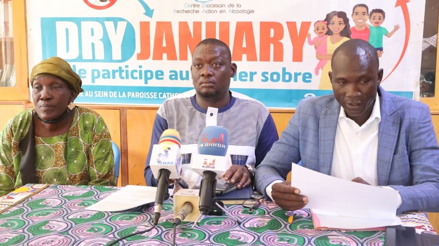 Tchad : le CEEDIRA lance la 4ᵉ édition du Dry January pour sensibiliser aux risques liés à l’alcool Tchad : le CEEDIRA lance la 4ᵉ édition du Dry January pour sensibiliser aux risques liés à l’alcool