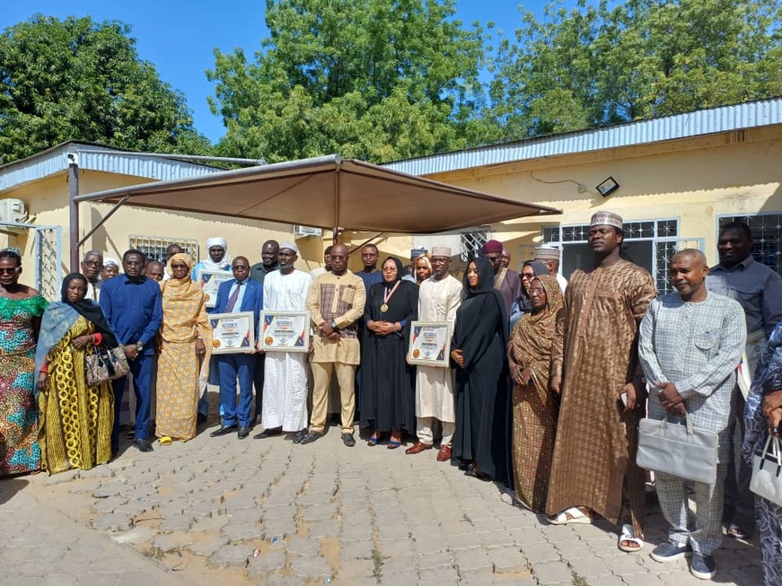 تشاد: وزيرة العمل الاجتماعي تشيد بمبادرة مجموعة التشاور لإطارات تشاد وتؤكد الالتزام ببناء دولة متضامنة تشاد: وزيرة العمل الاجتماعي تشيد بمبادرة مجموعة التشاور لإطارات تشاد وتؤكد الالتزام ببناء دولة متضامنة