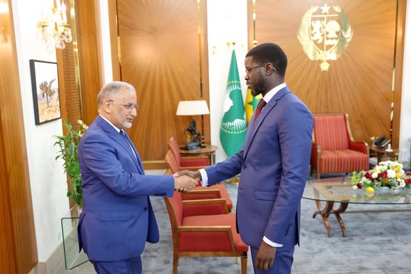 Sénégal : Le Président Bassirou Diomaye Faye salue la mission "déterminante" de l'ambassadeur de Mauritanie