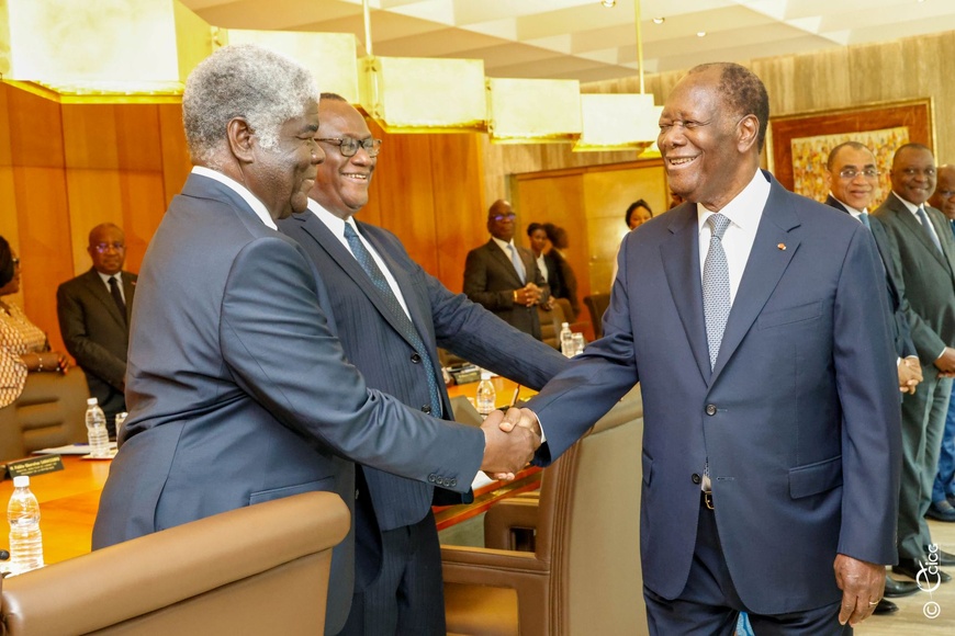 Côte d’Ivoire : « La forte adhésion des populations nous invite à davantage d’efforts » (Alassane Ouattara) Côte d’Ivoire : « La forte adhésion des populations nous invite à davantage d’efforts » (Alassane Ouattara)