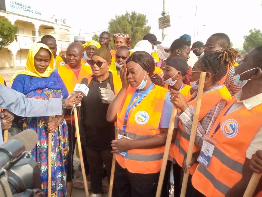 N'Djamena : nettoyage du rond-point du 10 Octobre, un appel citoyen lancé aux associations de jeunes