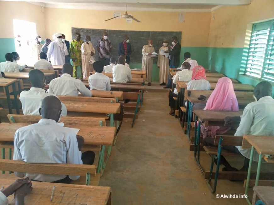 Une salle de classe au Tchad. Illustration © Alwihda Info