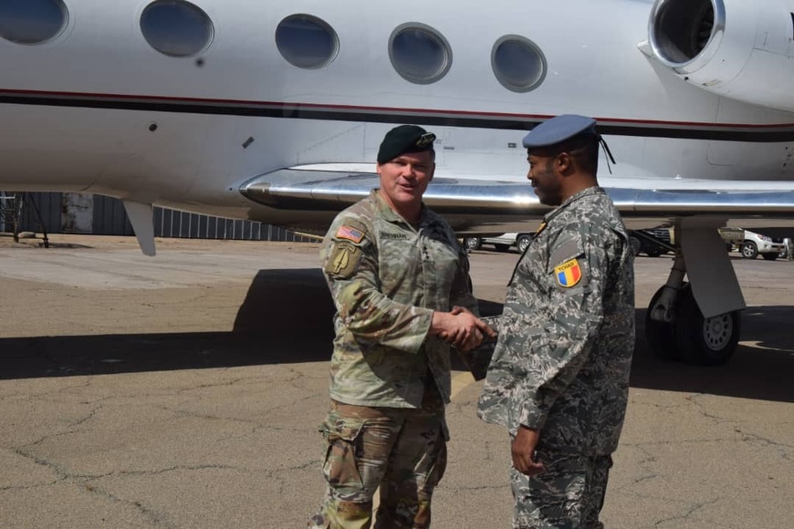 Coopération militaire : Le commandant adjoint de la force US AFRICOM au Tchad Coopération militaire : Le commandant adjoint de la force US AFRICOM au Tchad