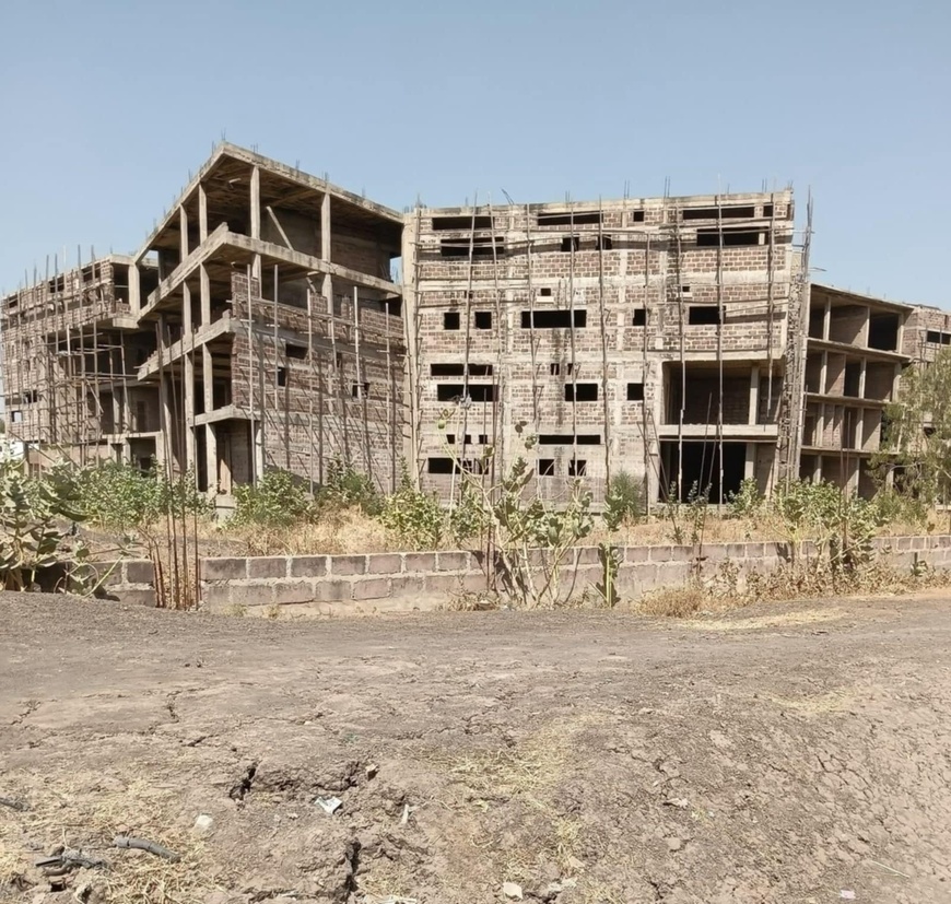 Tchad : à N’Djamena, des chantiers d'Etat aux arrêts alors que certaines institutions publiques sont en location ‎