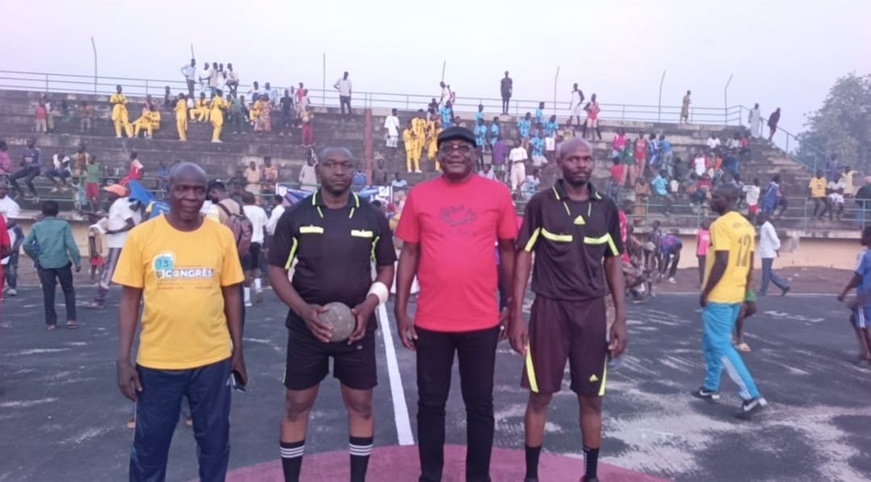 Handball : Sarh redevient la capitale de la "petite balle" le temps d'un tournoi pour la paix Handball : Sarh redevient la capitale de la "petite balle" le temps d'un tournoi pour la paix