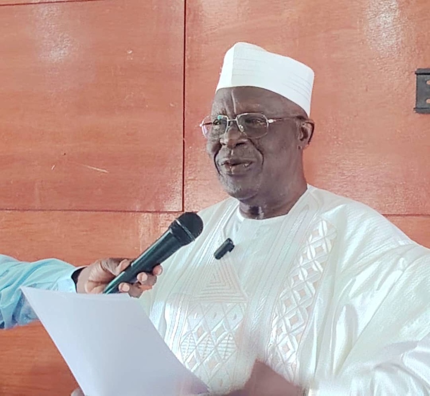 Tchad : le ministre des Armées appelle à la fin du désordre et à une collaboration totale à l'Est Tchad : le ministre des Armées appelle à la fin du désordre et à une collaboration totale à l'Est