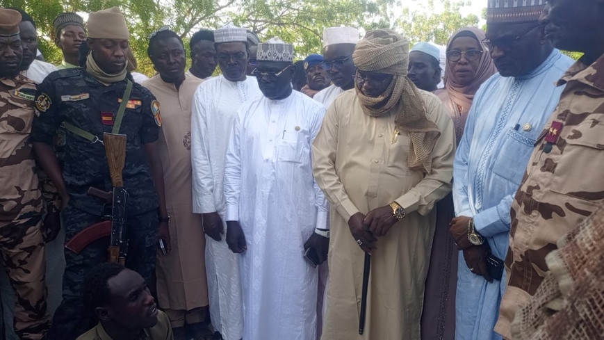 Tchad : trois trafiquants d’armes présentés aux autorités provinciales du Guéra Tchad : trois trafiquants d’armes présentés aux autorités provinciales du Guéra