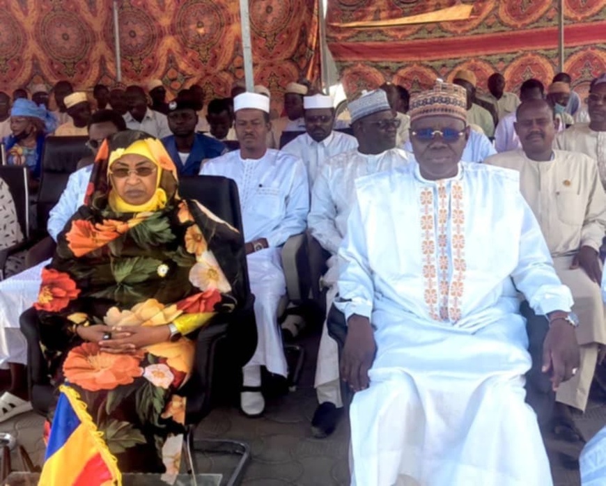 Tchad : politique sociale et gouvernance locale, deux sénateurs de N'Djamena à l’écoute des communes Tchad : politique sociale et gouvernance locale, deux sénateurs de N'Djamena à l’écoute des communes