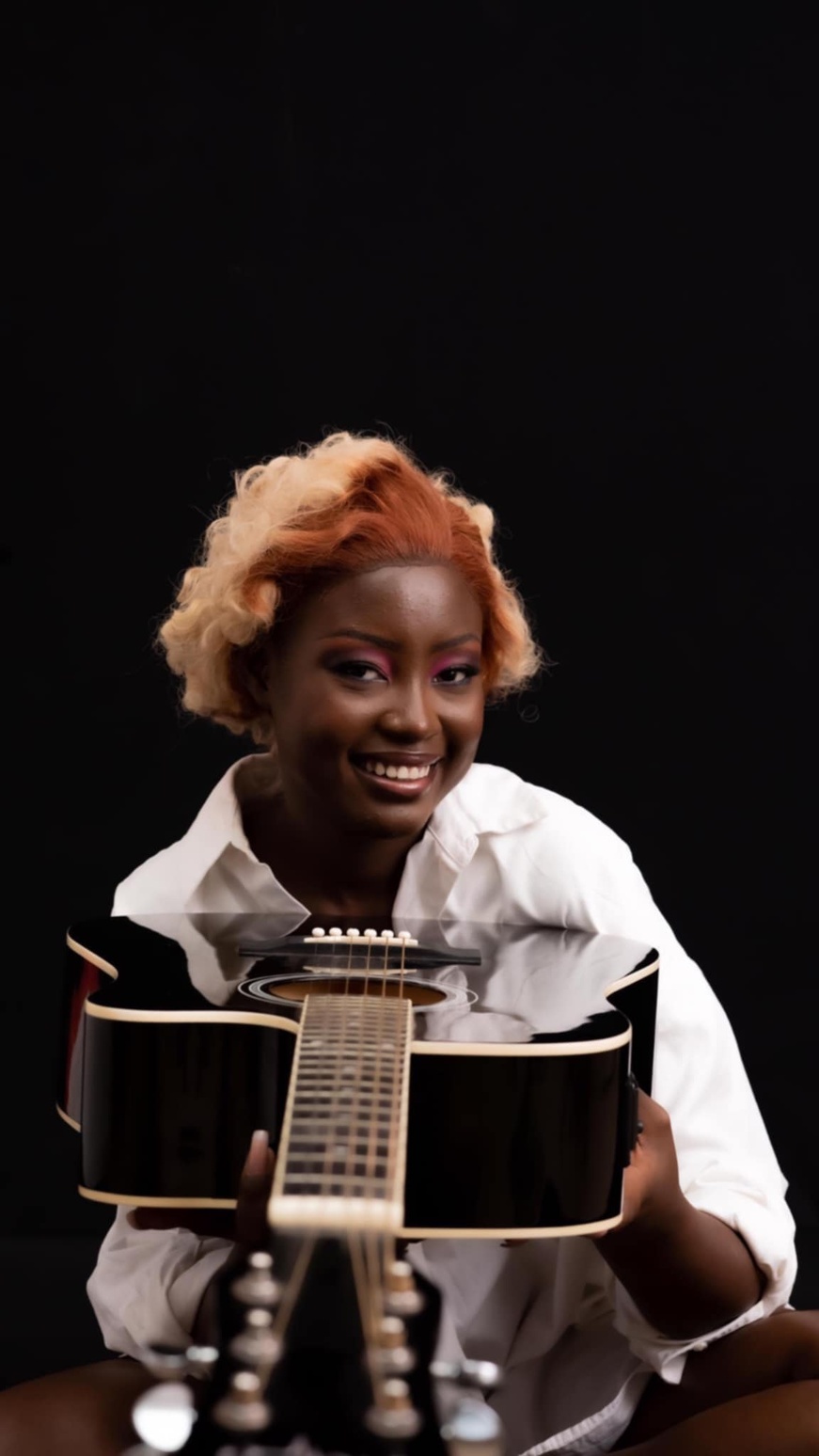 Tchad : Pulchérie TND, une jeune artiste tchadienne entre rigueur et passion Tchad : Pulchérie TND, une jeune artiste tchadienne entre rigueur et passion