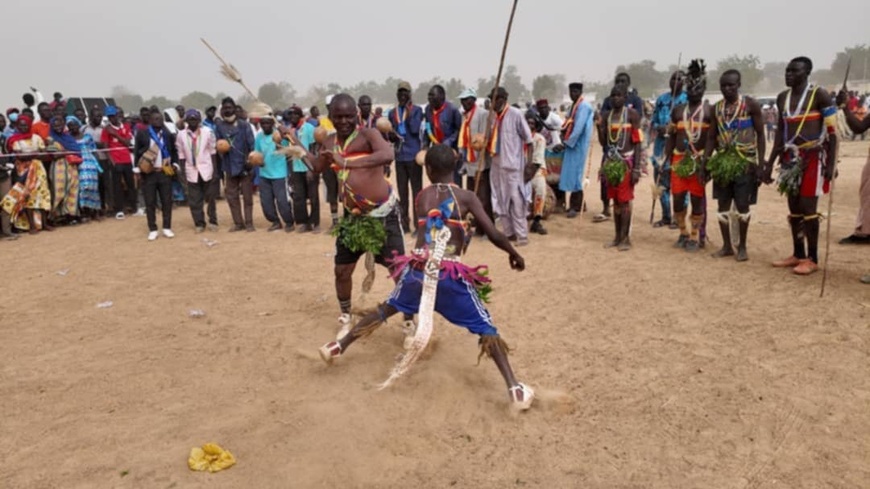 Tchad : mobilisation populaire pour la cérémonie de pose de la première pierre des centrales hybrides Tchad : mobilisation populaire pour la cérémonie de pose de la première pierre des centrales hybrides
