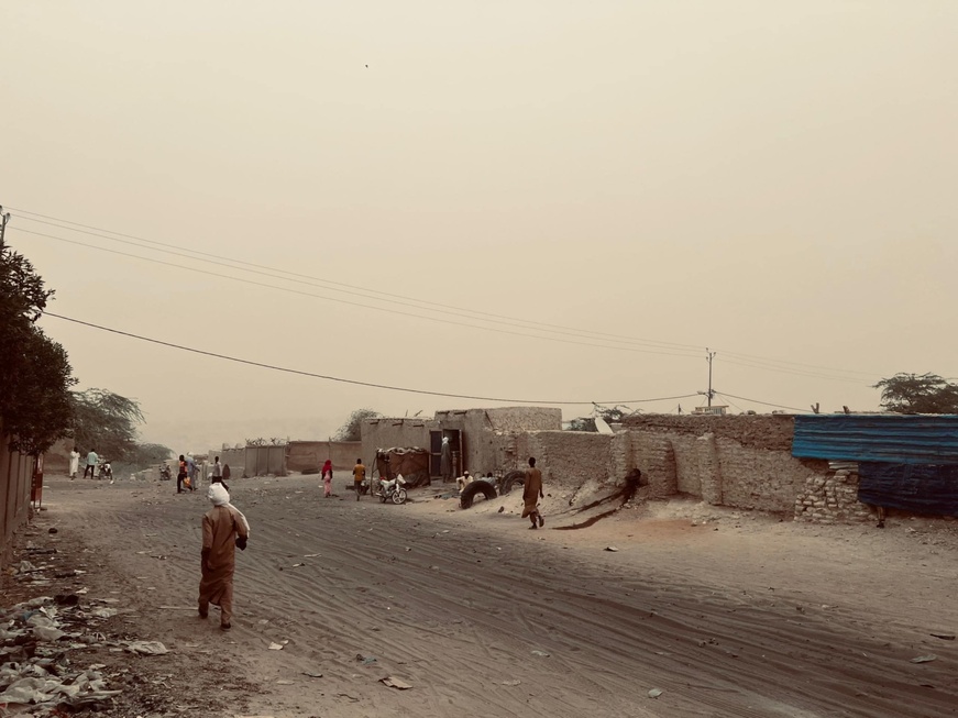 Tchad : une brume de poussière réduit considérablement la visibilité à Mao Tchad : une brume de poussière réduit considérablement la visibilité à Mao