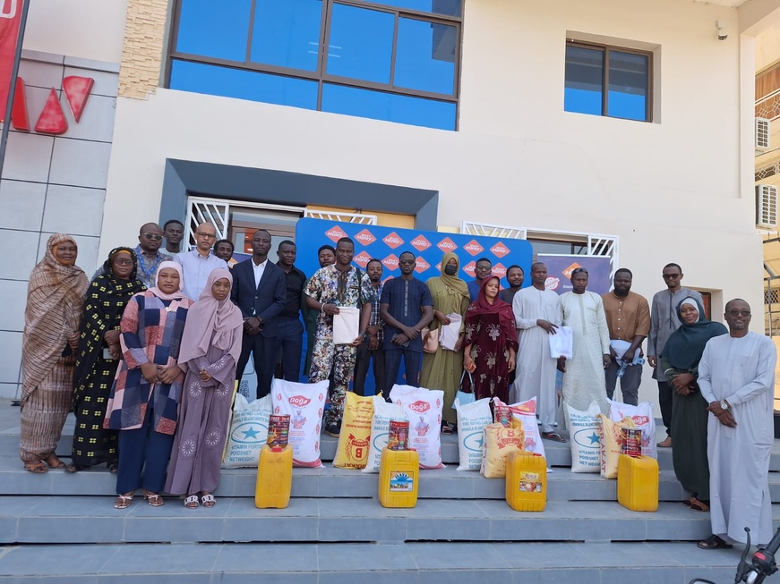 PROMO RAMADAN 2026 : Moov Money Tchad récompense la fidélité de ses clients en offrant des kits alimentaires et des tissus PROMO RAMADAN 2026 : Moov Money Tchad récompense la fidélité de ses clients en offrant des kits alimentaires et des tissus