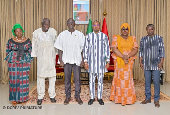 Burkina : la cartographie des dysfonctionnements de l’administration publique remise au PM