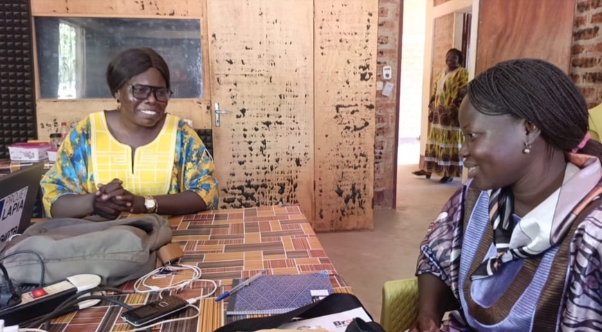 Tchad : Soloumta Carine, militante des droits des femmes et actrice du développement communautaire au Moyen-Chari Tchad : Soloumta Carine, militante des droits des femmes et actrice du développement communautaire au Moyen-Chari